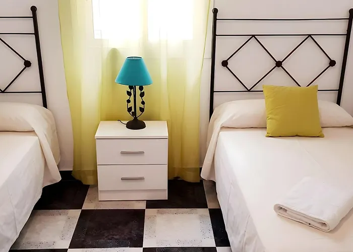 Piso Centrico En Conil Solo Alquilamos A Familias Conil De La Frontera